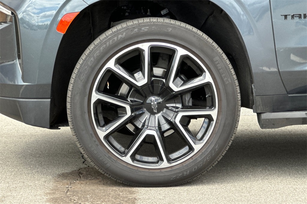 2021 Chevrolet Tahoe RST photo 23