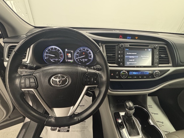 2018 Toyota Highlander Limited photo 19