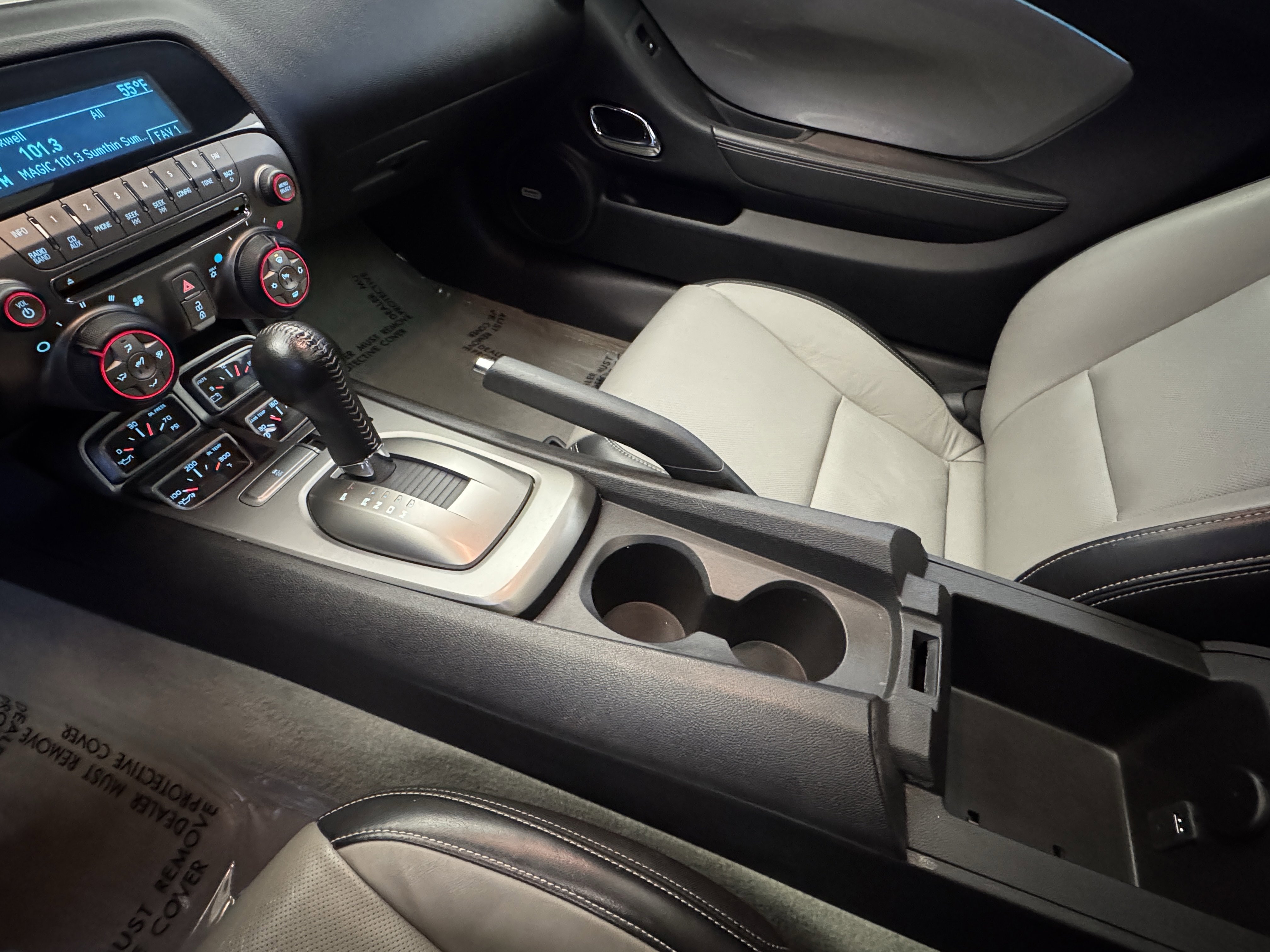 2011 Chevrolet Camaro 2SS photo 2