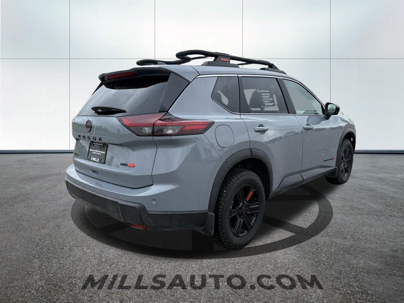 2025 Nissan Rogue SV photo 5