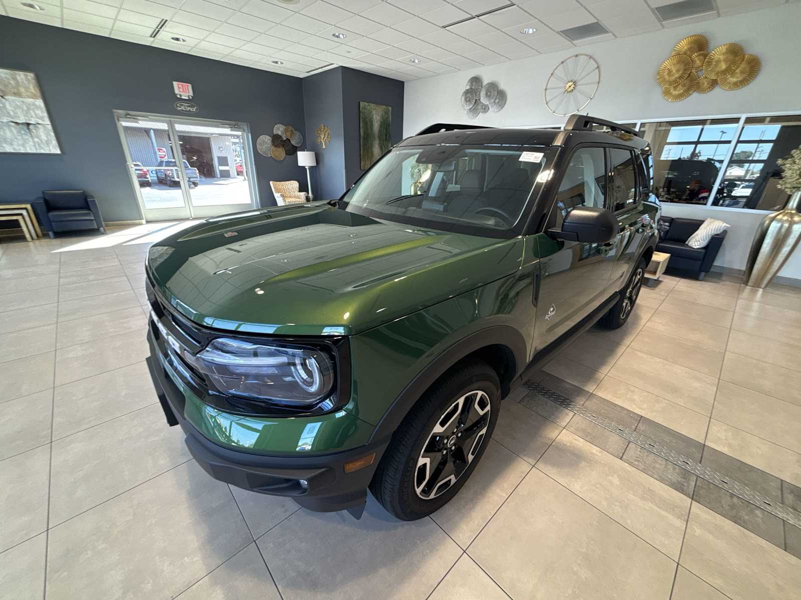 2024 Ford Bronco Sport Outer Banks photo 6