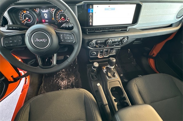 2025 Jeep Wrangler Sport S photo 12