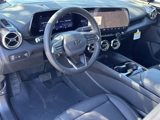 2026 Chevrolet Blazer EV photo 2