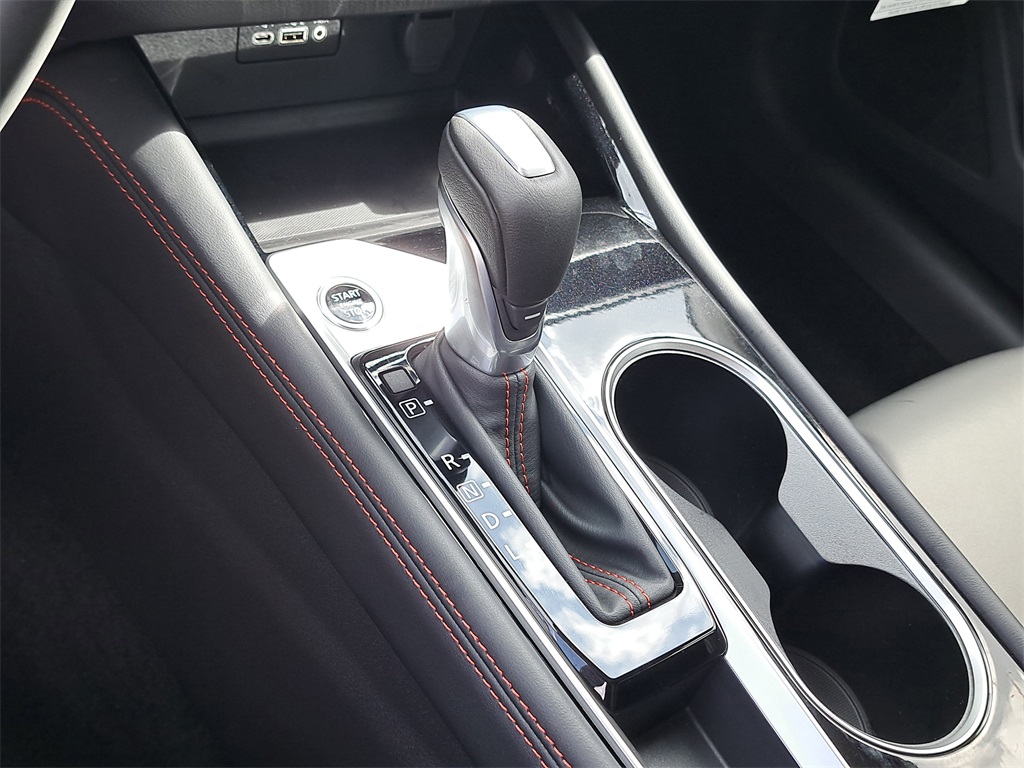 2025 Nissan Altima 2.5 SR photo 30