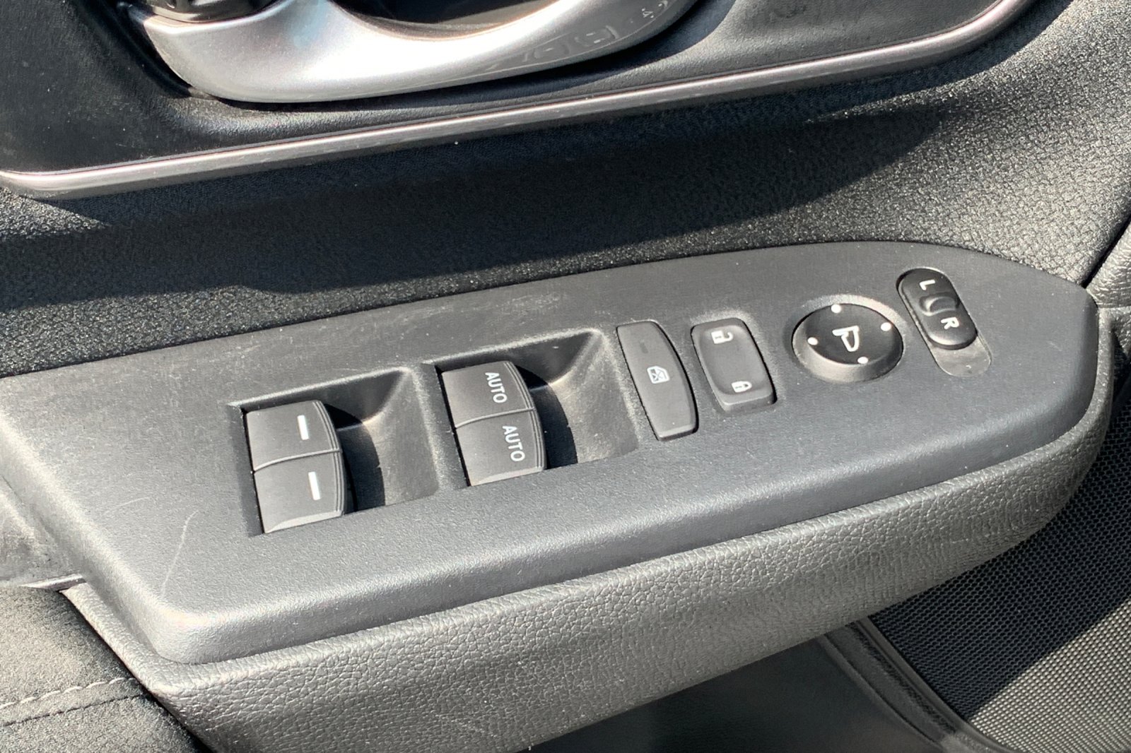 2020 Honda CR-V EX photo 12