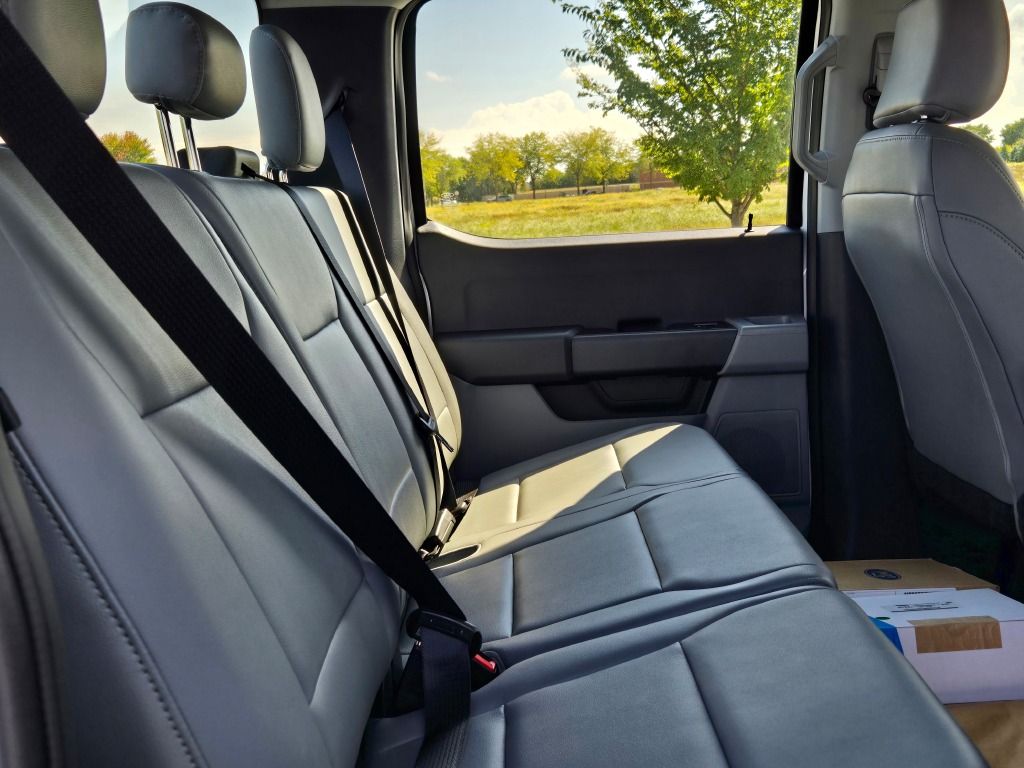 2026 Ford F-550 photo 8