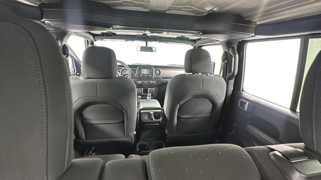 2021 Jeep Wrangler Unlimited Sport photo 18