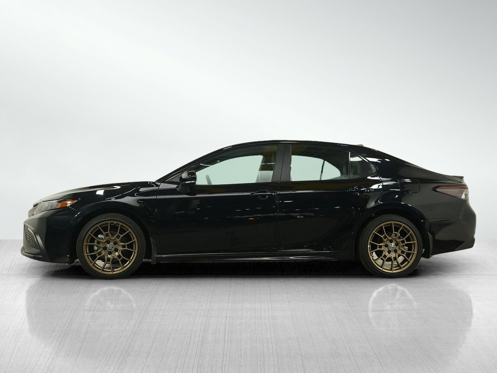 Used 2023 Toyota Camry SE Nightshade with VIN 4T1T11BK9PU097034 for sale in Burnsville, Minnesota