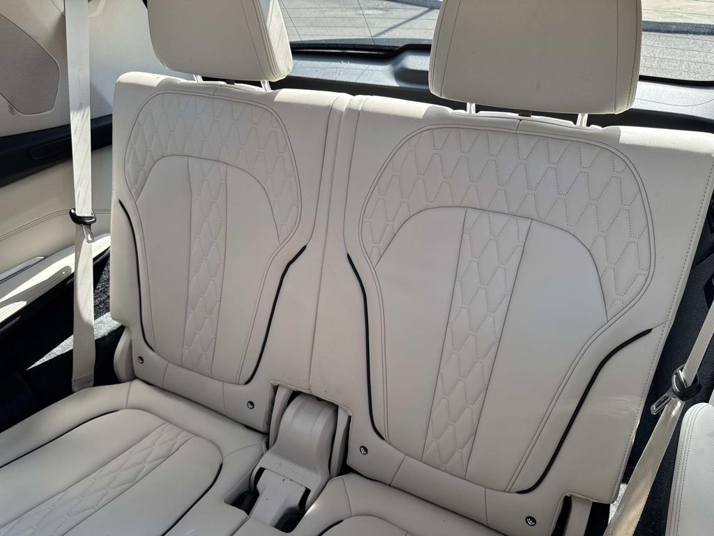 2023 Bmw X7 xDrive40i photo 11