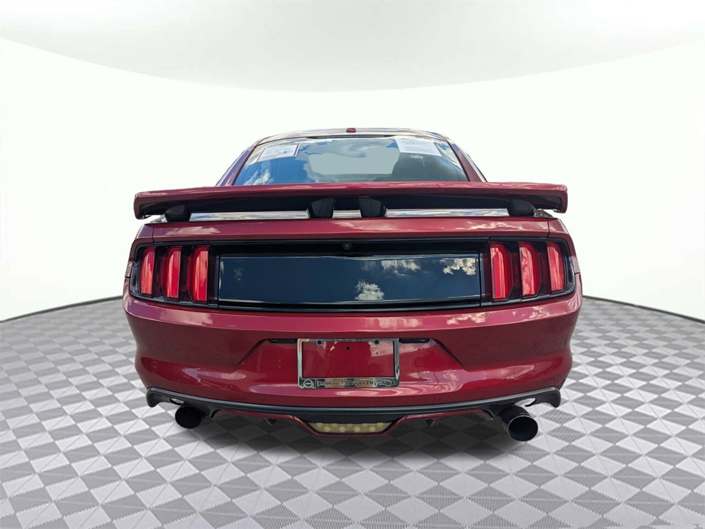 2015 Ford Mustang EcoBoost Premium photo 4