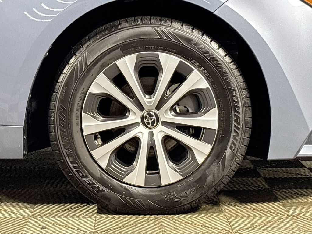 2022 Toyota Corolla Hybrid LE photo 20