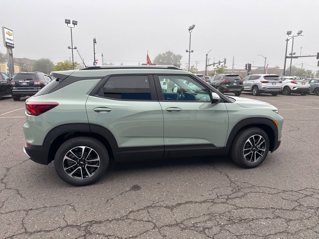 2026 Chevrolet Trailblazer LT photo 6