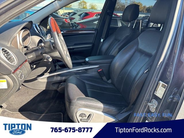 2010 Mercedes Benz GL 550 photo 4