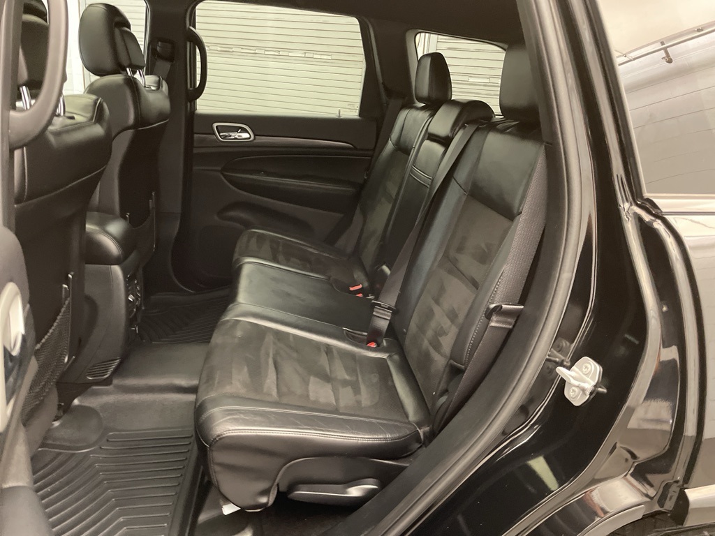2019 Jeep Grand Cherokee Altitude photo 16