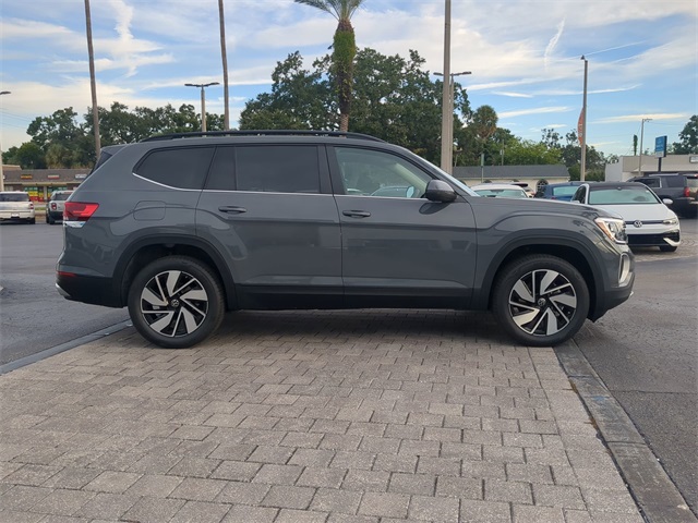 2026 Volkswagen Atlas SE Technology photo 3