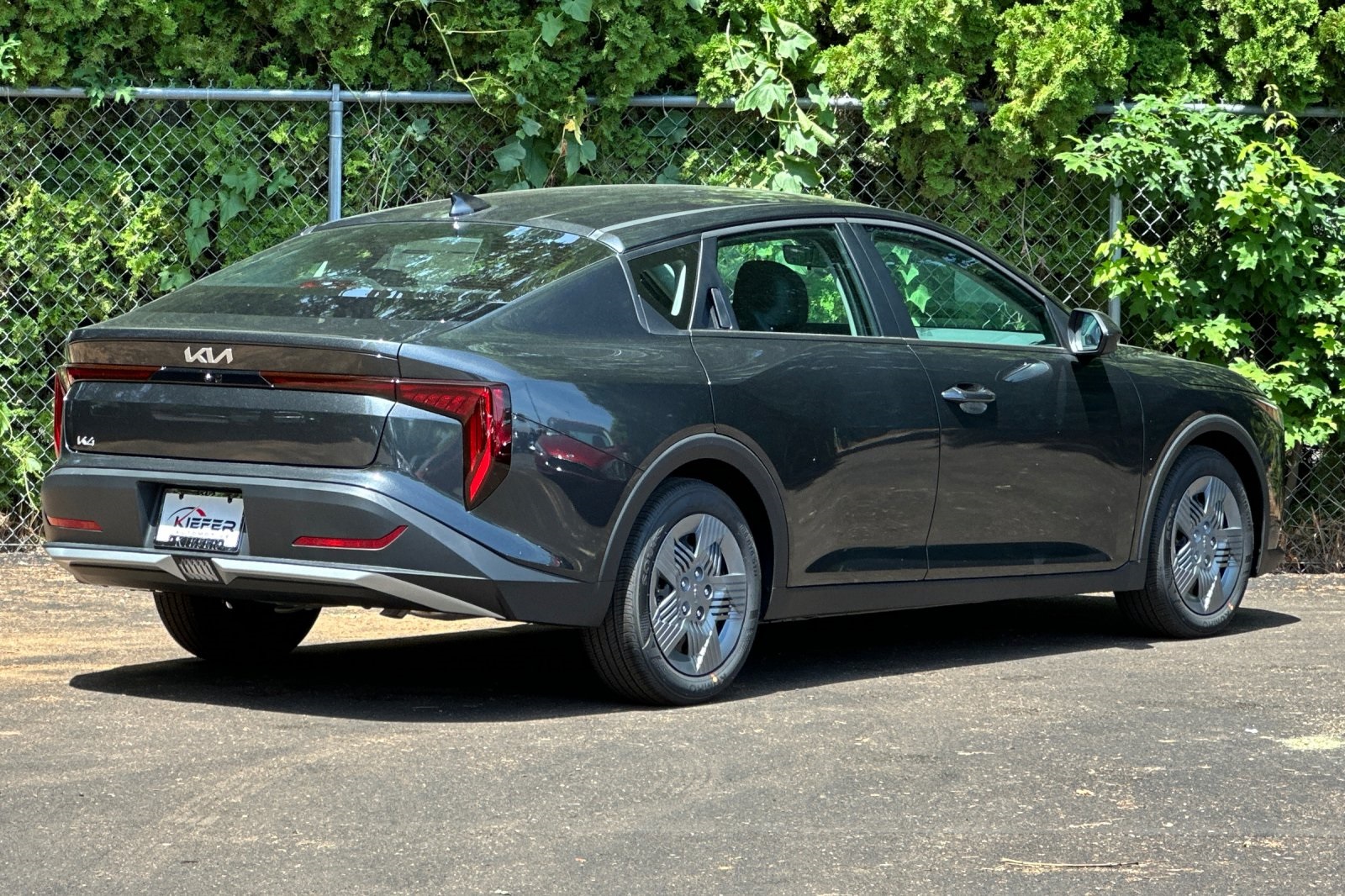 2025 Kia K4 LXS photo 3