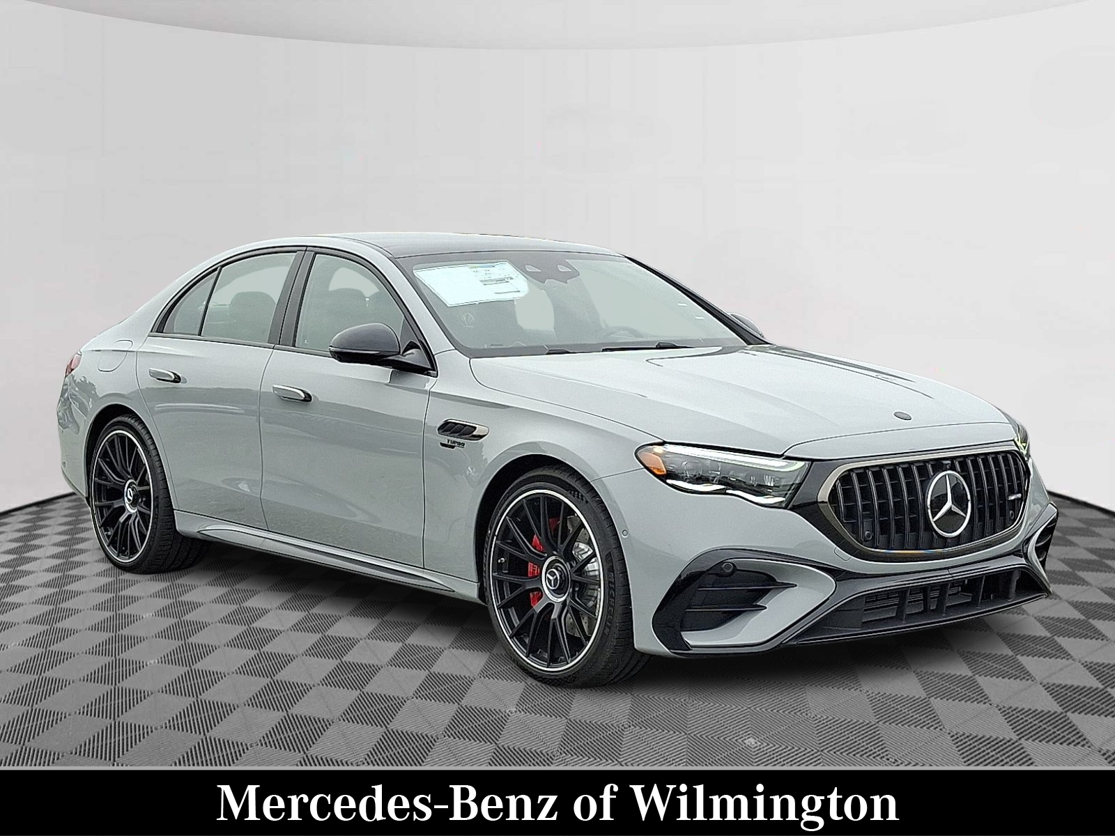 2026 Mercedes-Benz E-Class AMG E53's photo