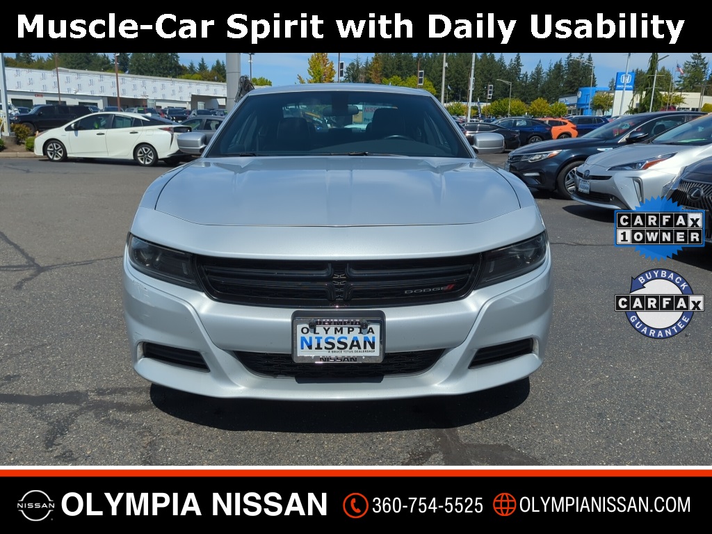 2022 Dodge Charger SXT photo 3