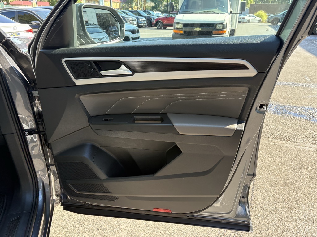 2022 Volkswagen Atlas V6 SE Technology photo 20
