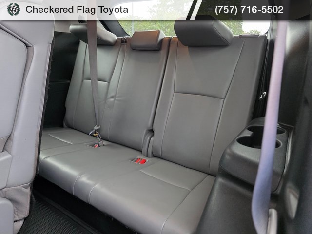 2022 Toyota Highlander XLE photo 19