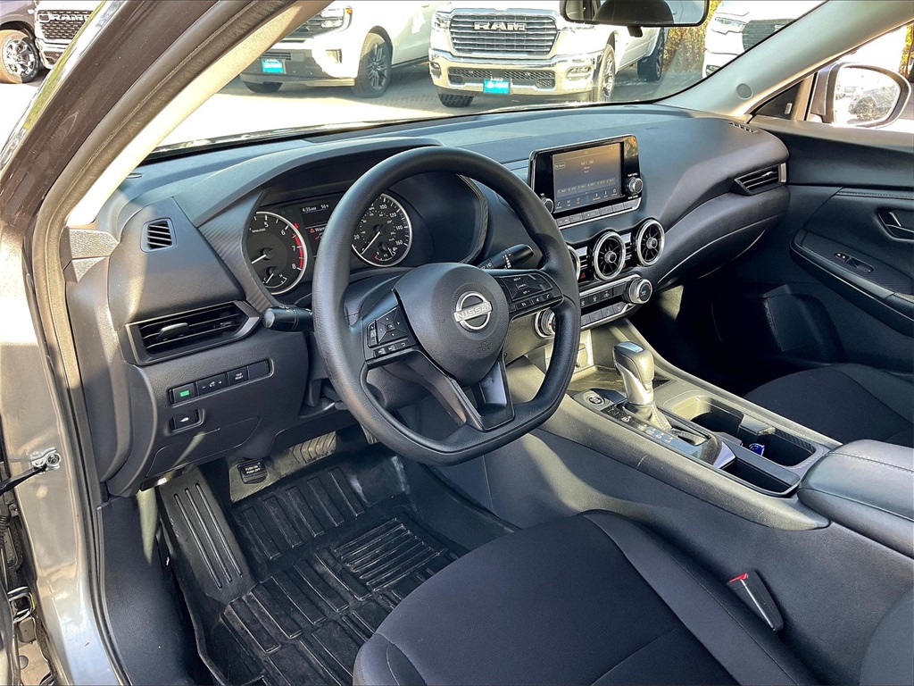 2024 Nissan Sentra S photo 3