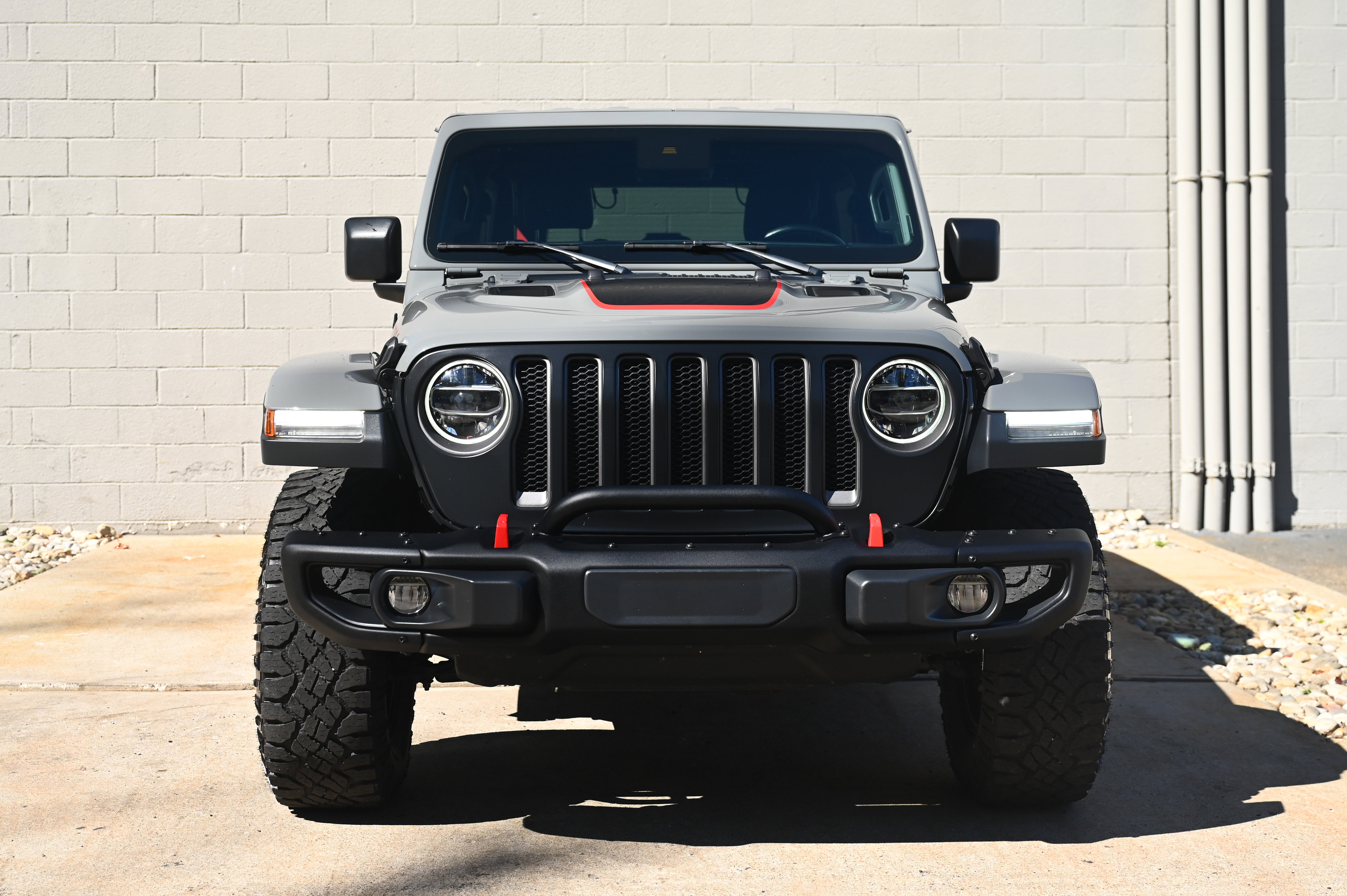 2020 Jeep Wrangler Unlimited Recon photo 2