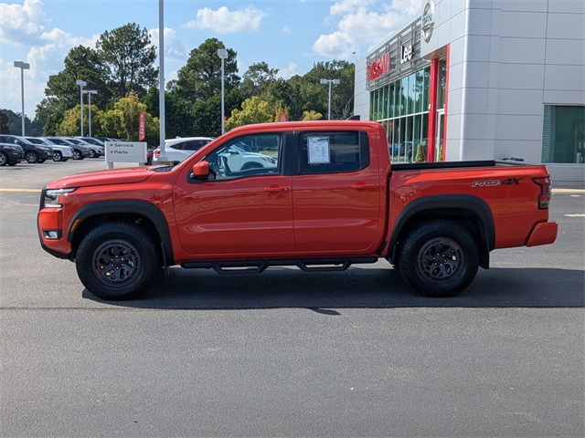 2025 Nissan Frontier PRO-4X photo 6