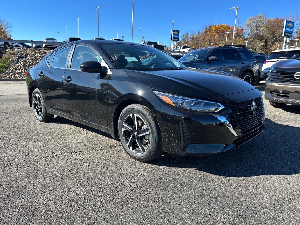 2025 Nissan Sentra SV's photo