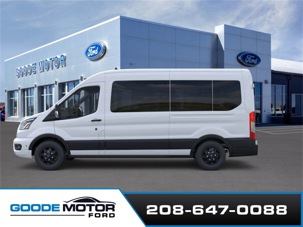 2025 Ford Transit Passenger Van XLT photo 3