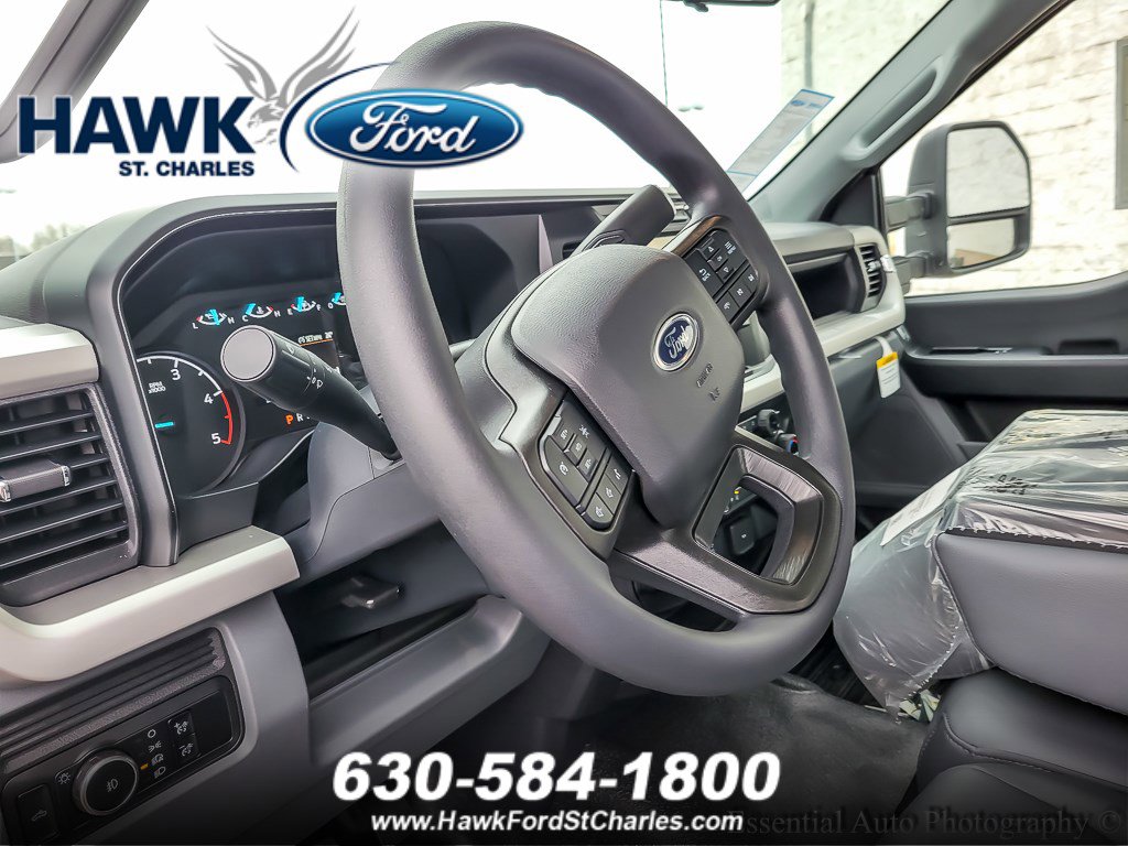 2024 FORD F-600 - Image 6