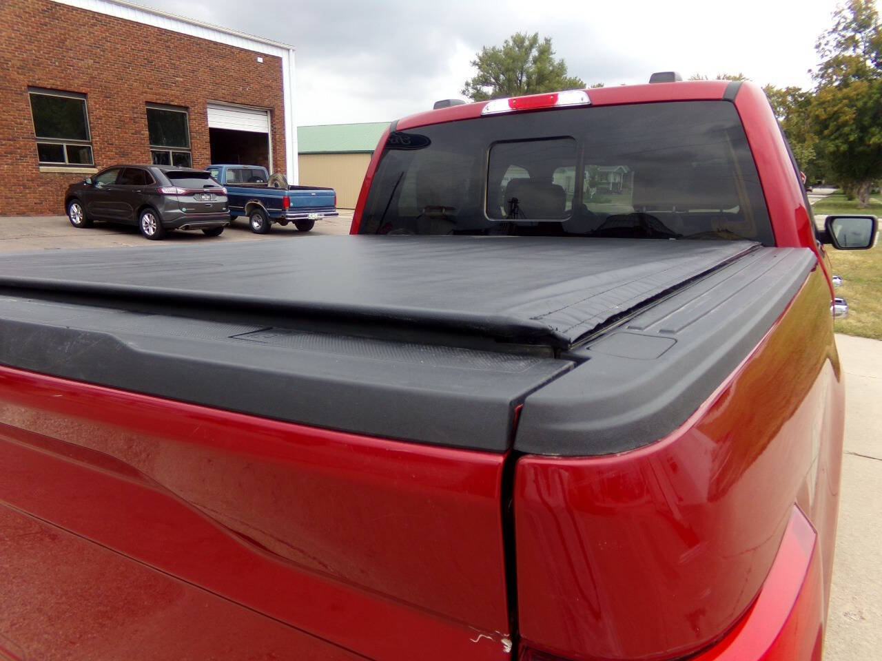 2022 Ford F-150 Lariat photo 8