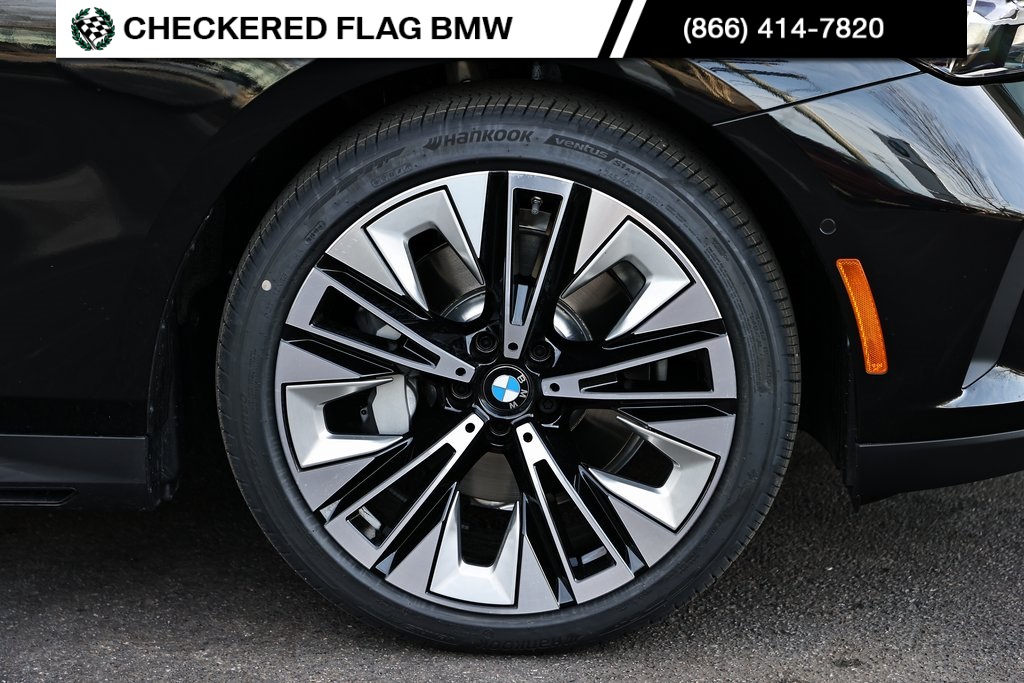 2025 Bmw 530i photo 2