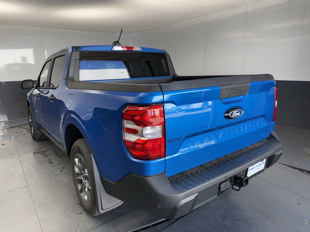 2025 Ford Maverick XLT photo 2