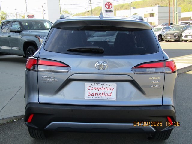 Image 5 of GOLD CERTIFIED 2022 Toyota Corolla Cross XLE AWD