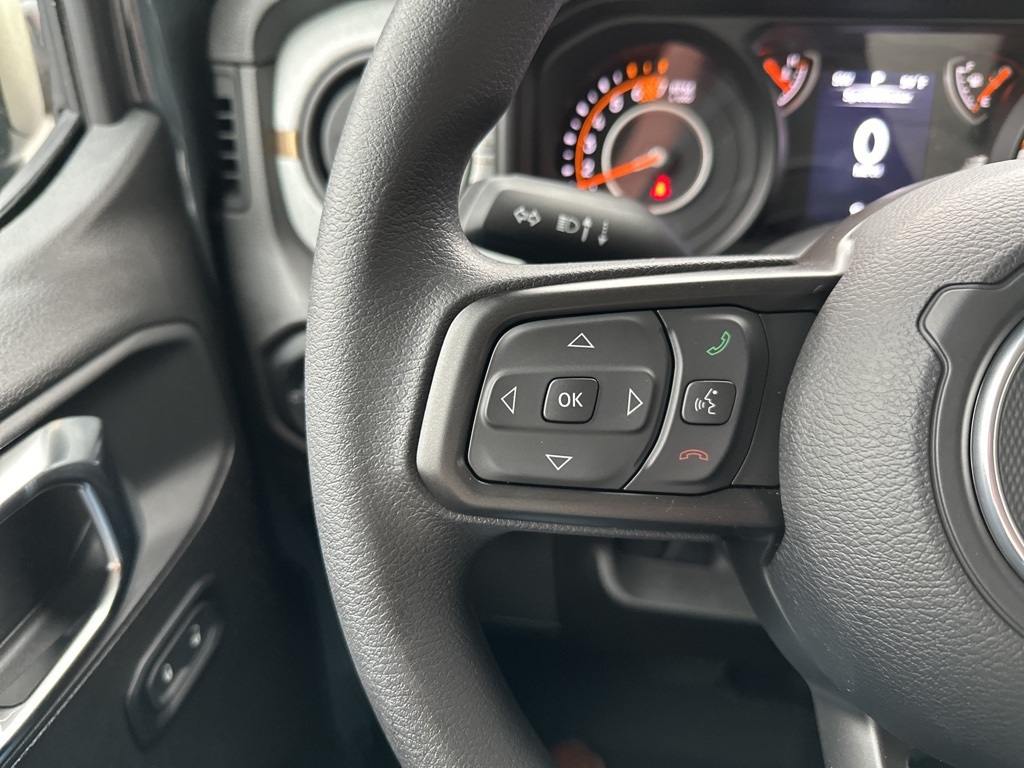2025 Jeep Wrangler Sport photo 16