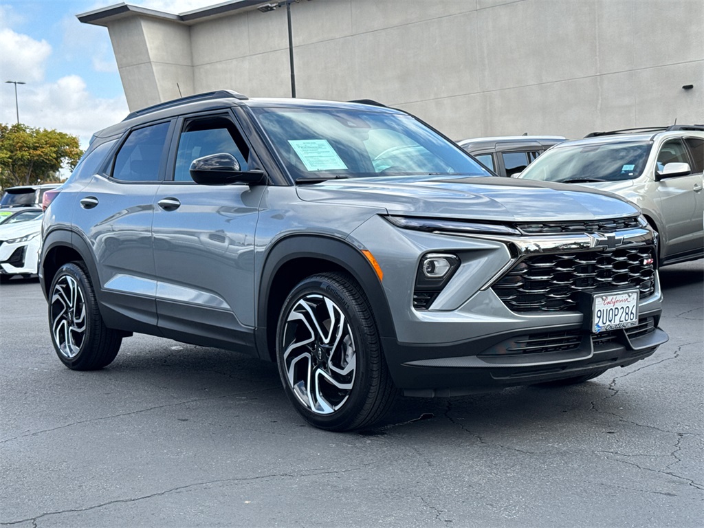 2026 Chevrolet Trailblazer RS photo 3