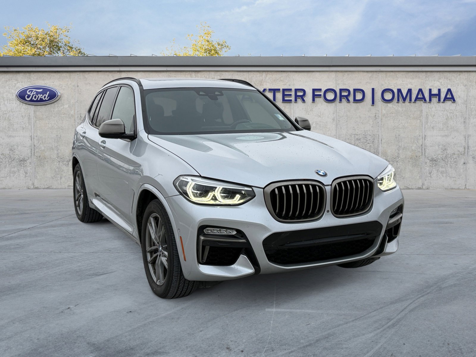 2019 BMW X3 40i's photo