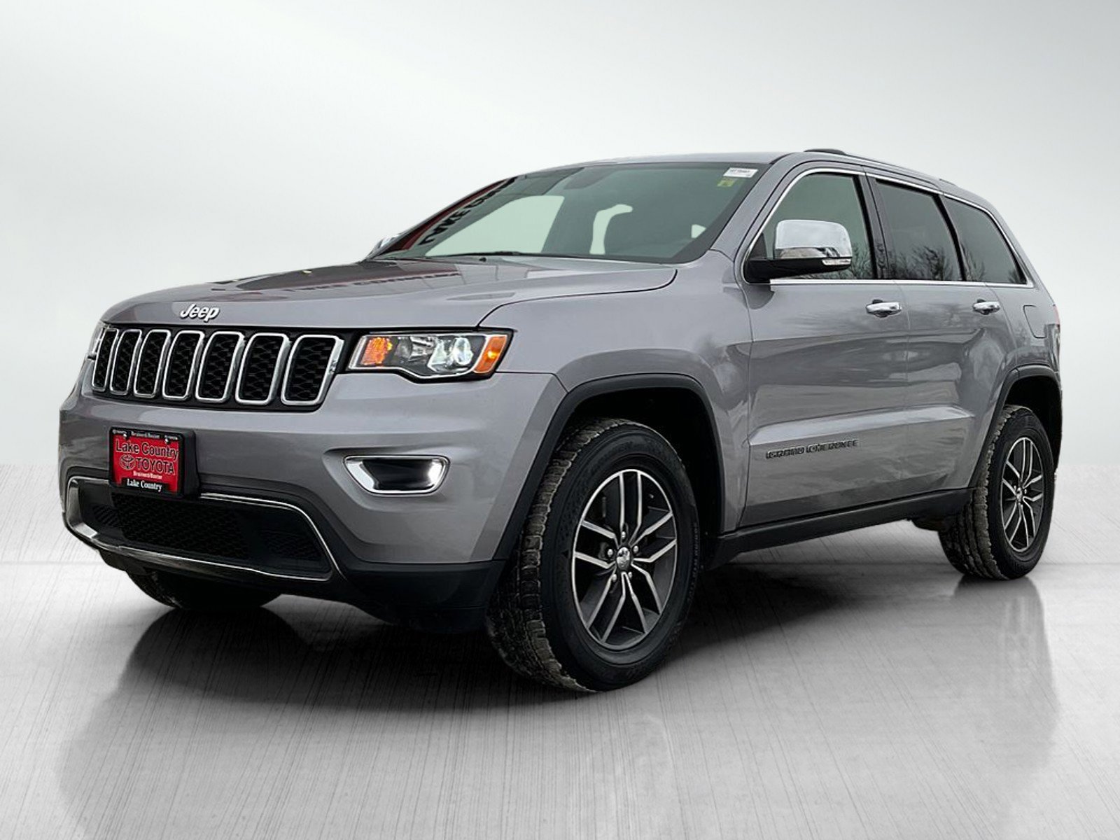 2018 Jeep Grand Cherokee Limited's photo
