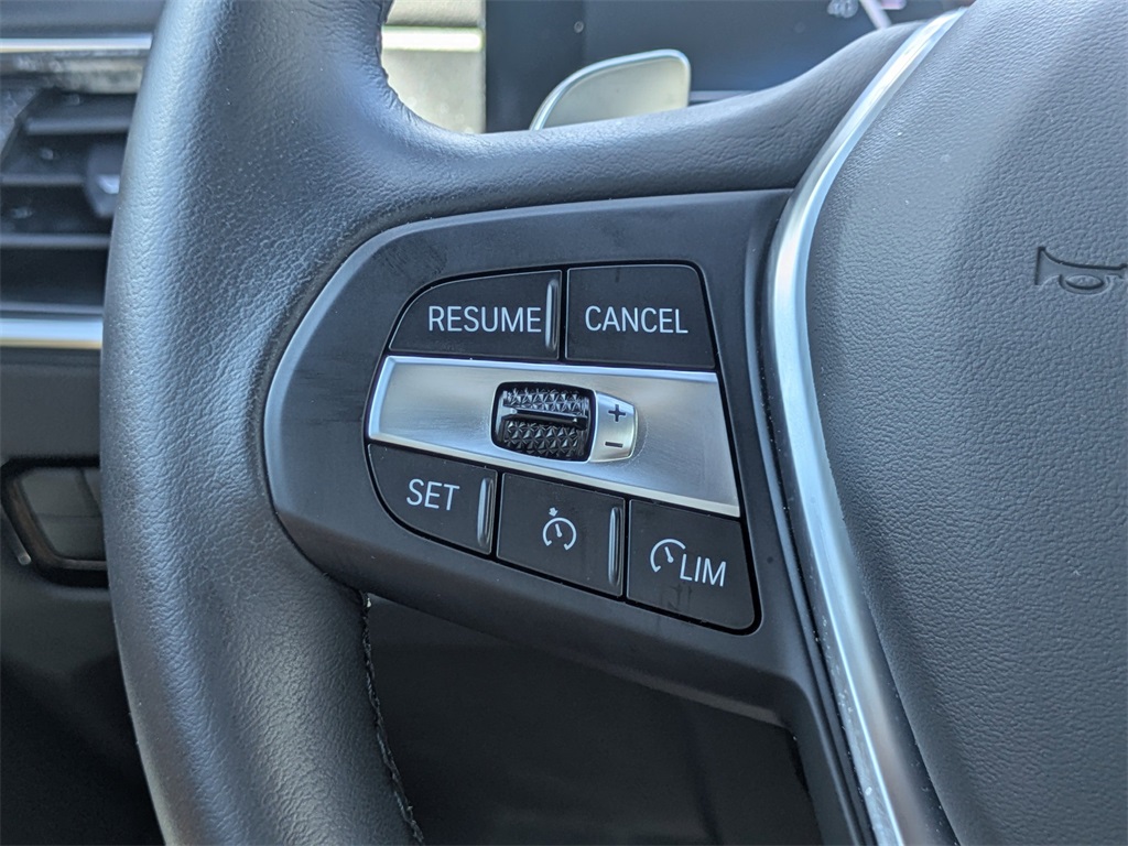 2024 Bmw 330e photo 27