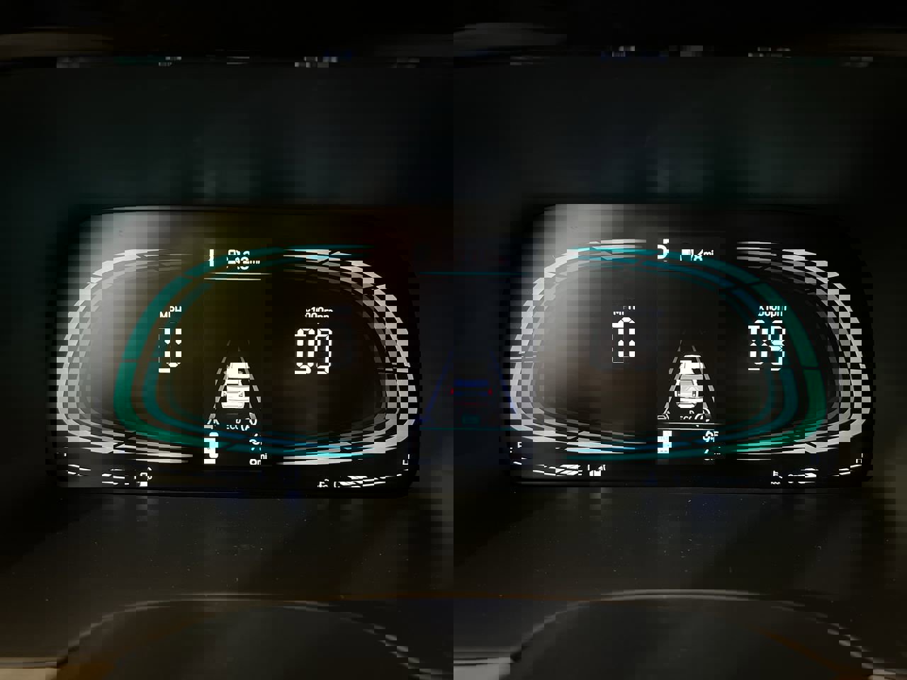 New 2025 Typhoon Silver Hyundai SEL image 21