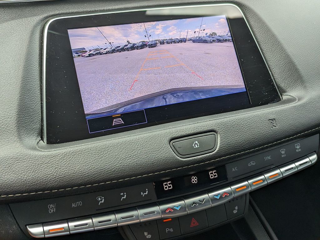 2021 Cadillac XT4 Premium Luxury photo 18