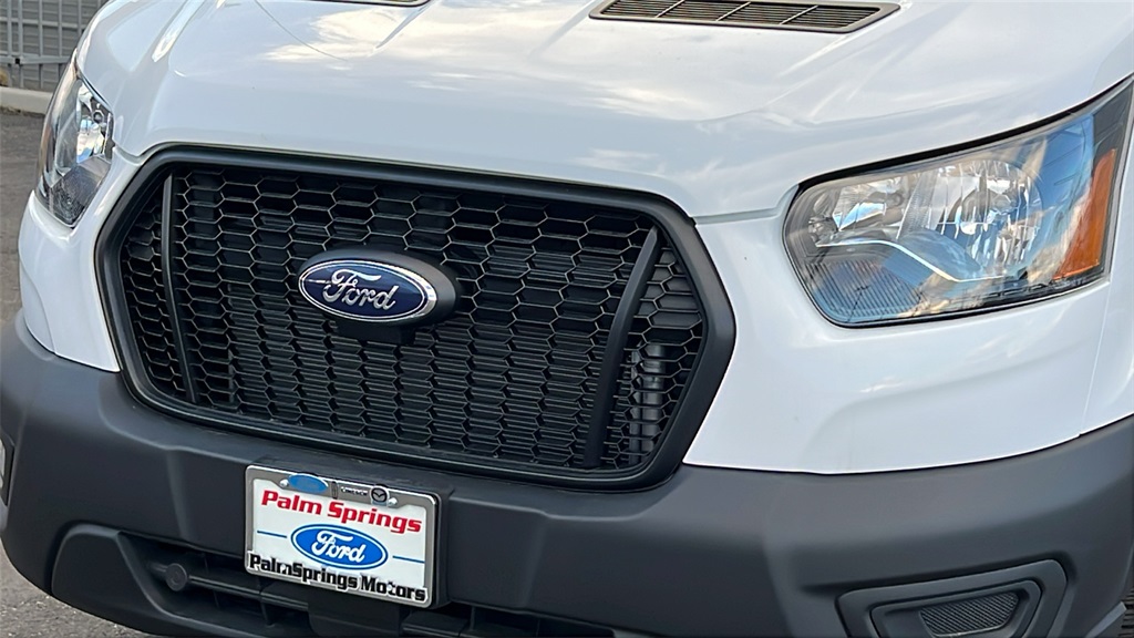 2024 Ford Transit photo 5