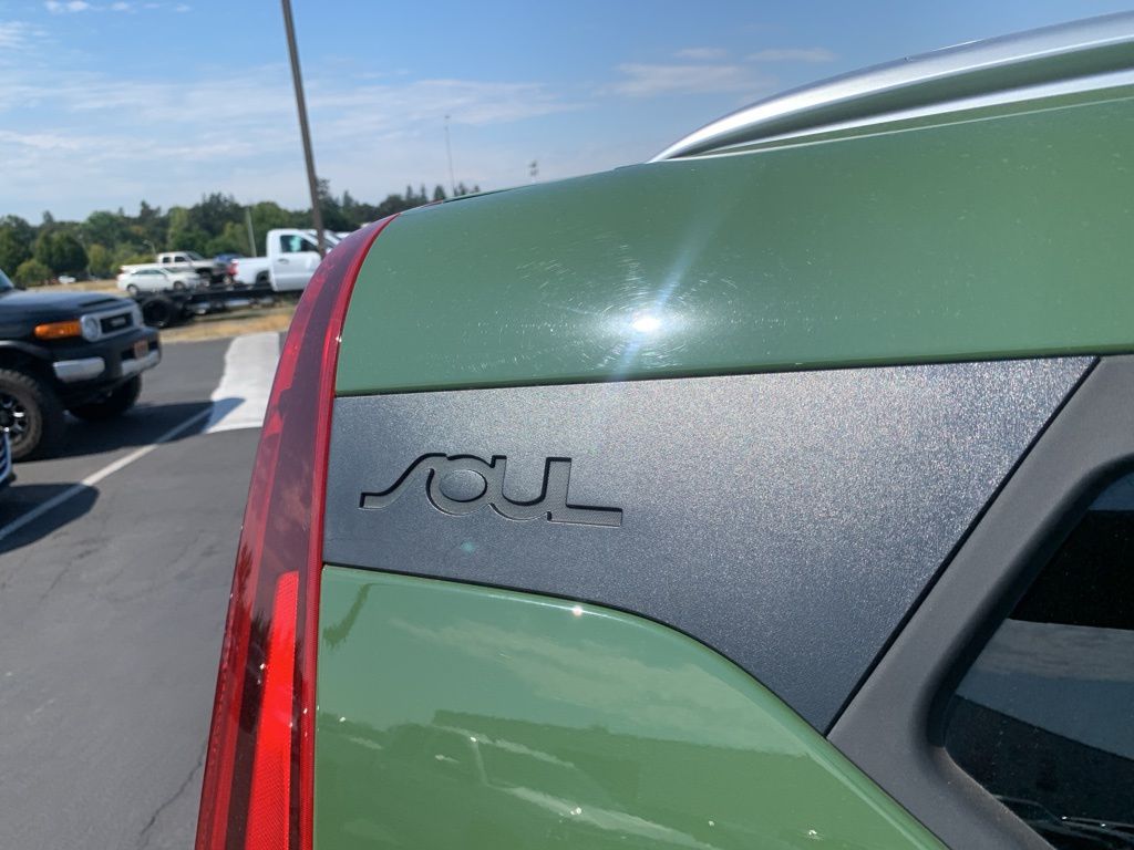 2020 Kia Soul X-Line photo 2