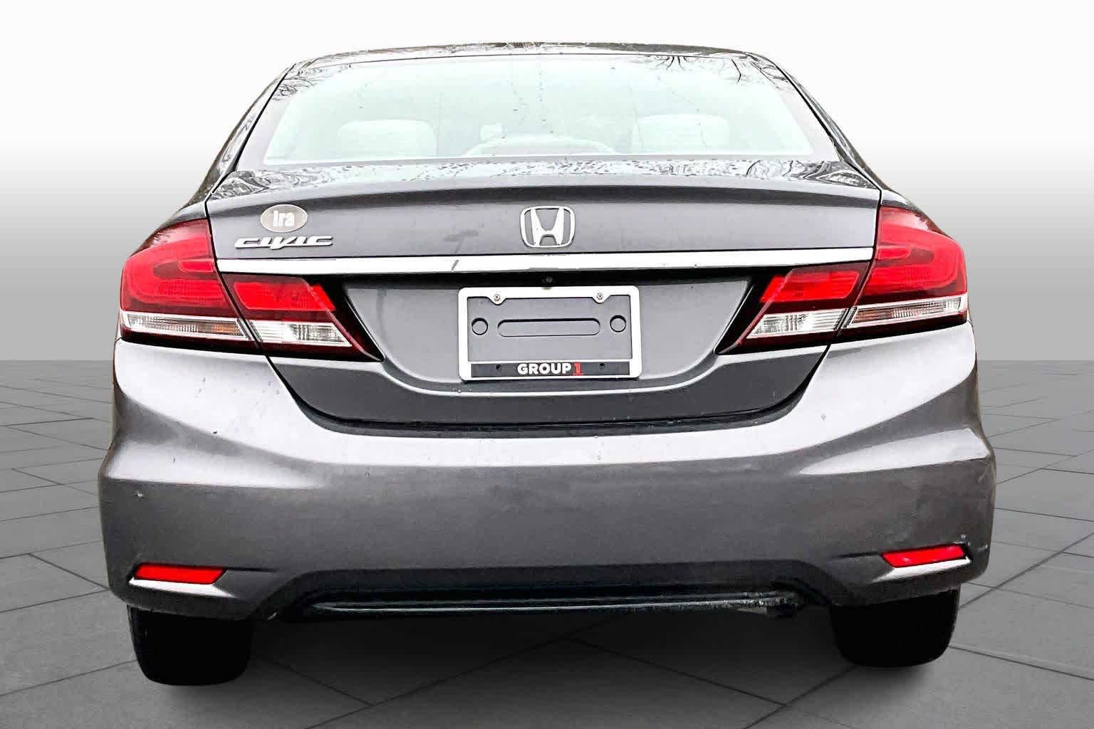 2015 Honda Civic LX photo 4