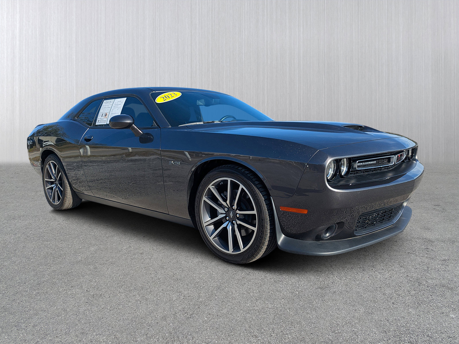 2023 Dodge Challenger R/T's photo