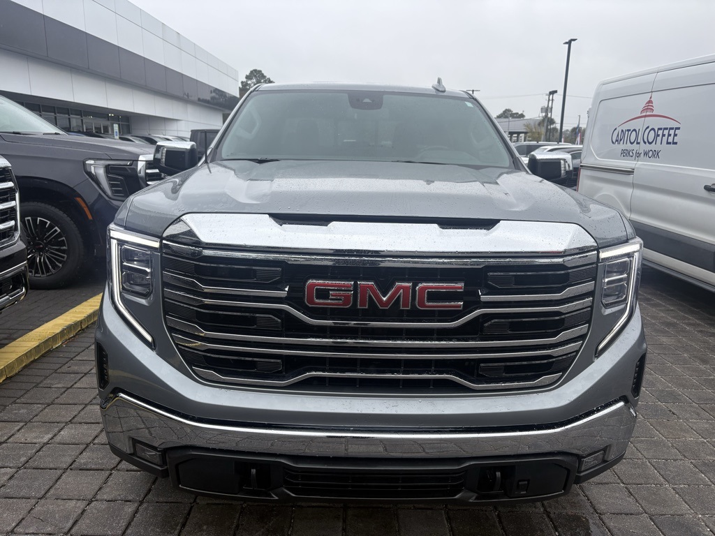 2023 Gmc Sierra 1500 SLT photo 3