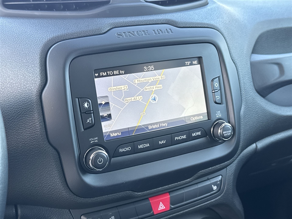 2016 Jeep Renegade Limited photo 12