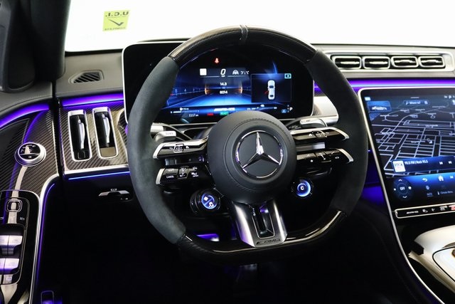 2024 Mercedes Benz S AMG 63 E PERFORMANCE photo 27
