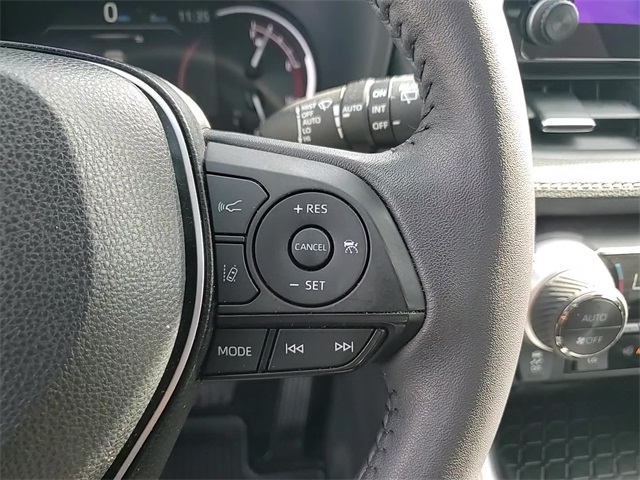 2024 Toyota RAV4 XLE Premium photo 15