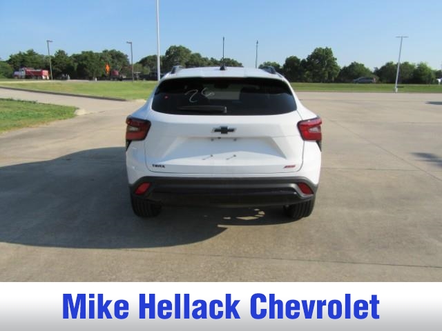 2025 Chevrolet Trax photo 4